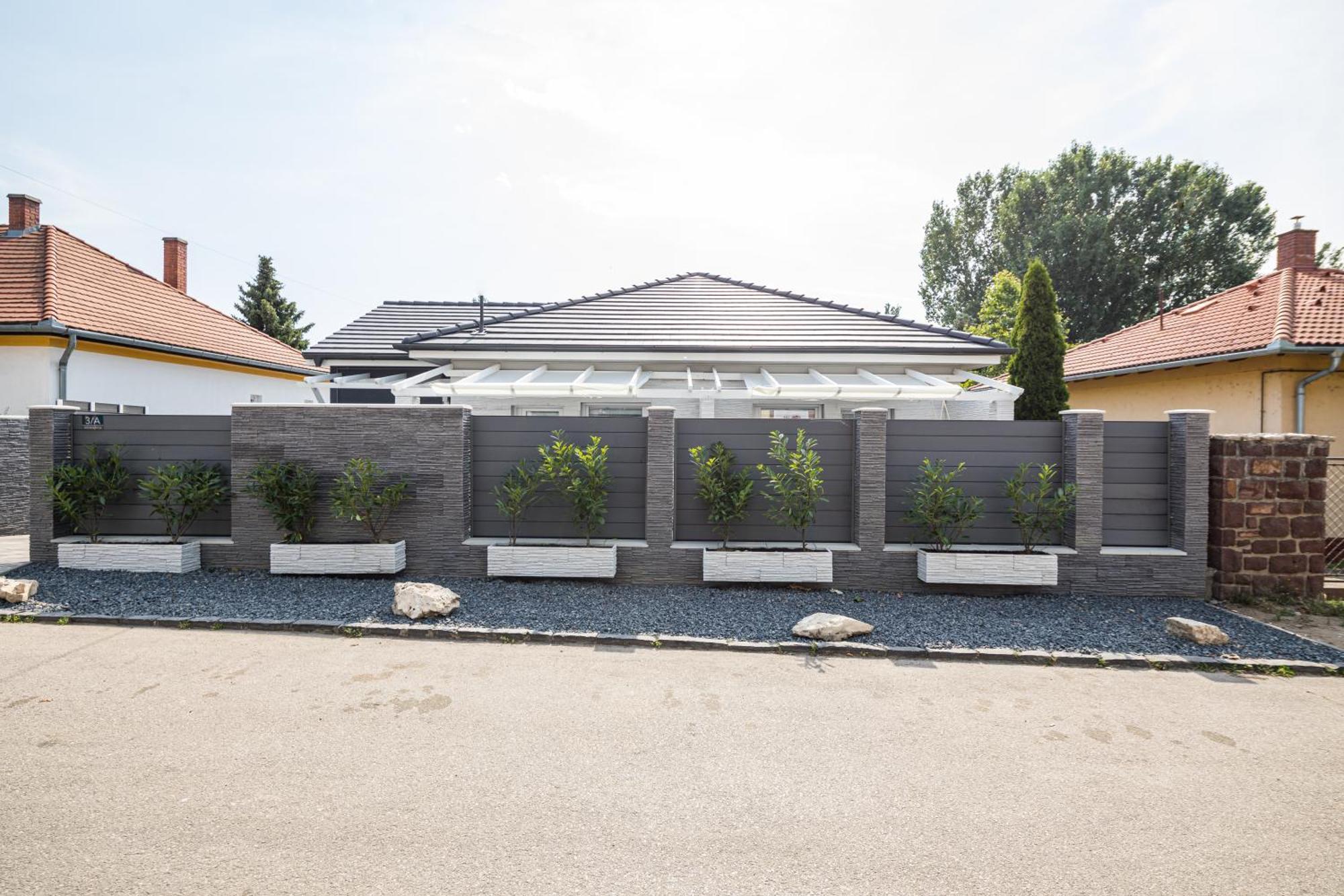 Balatonic Lemon Apartmanhaz Siófok Exterior foto