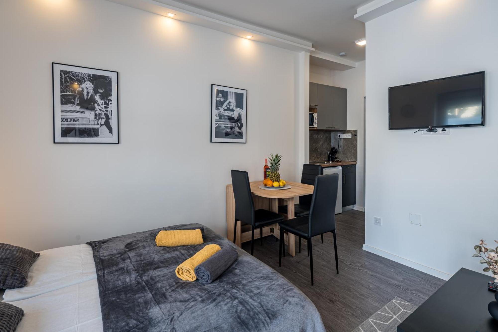 Balatonic Lemon Apartmanhaz Siófok Exterior foto
