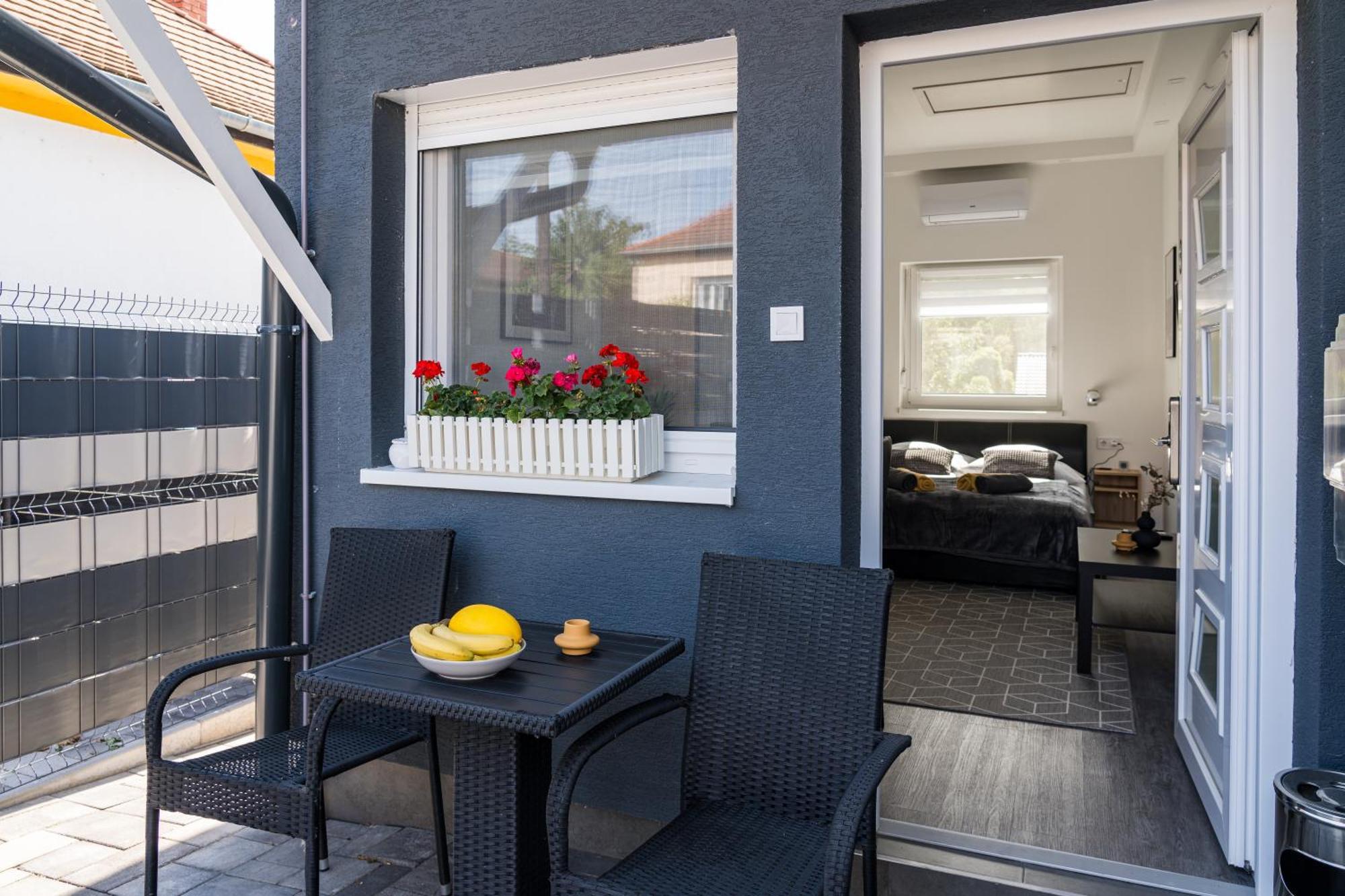 Balatonic Lemon Apartmanhaz Siófok Exterior foto
