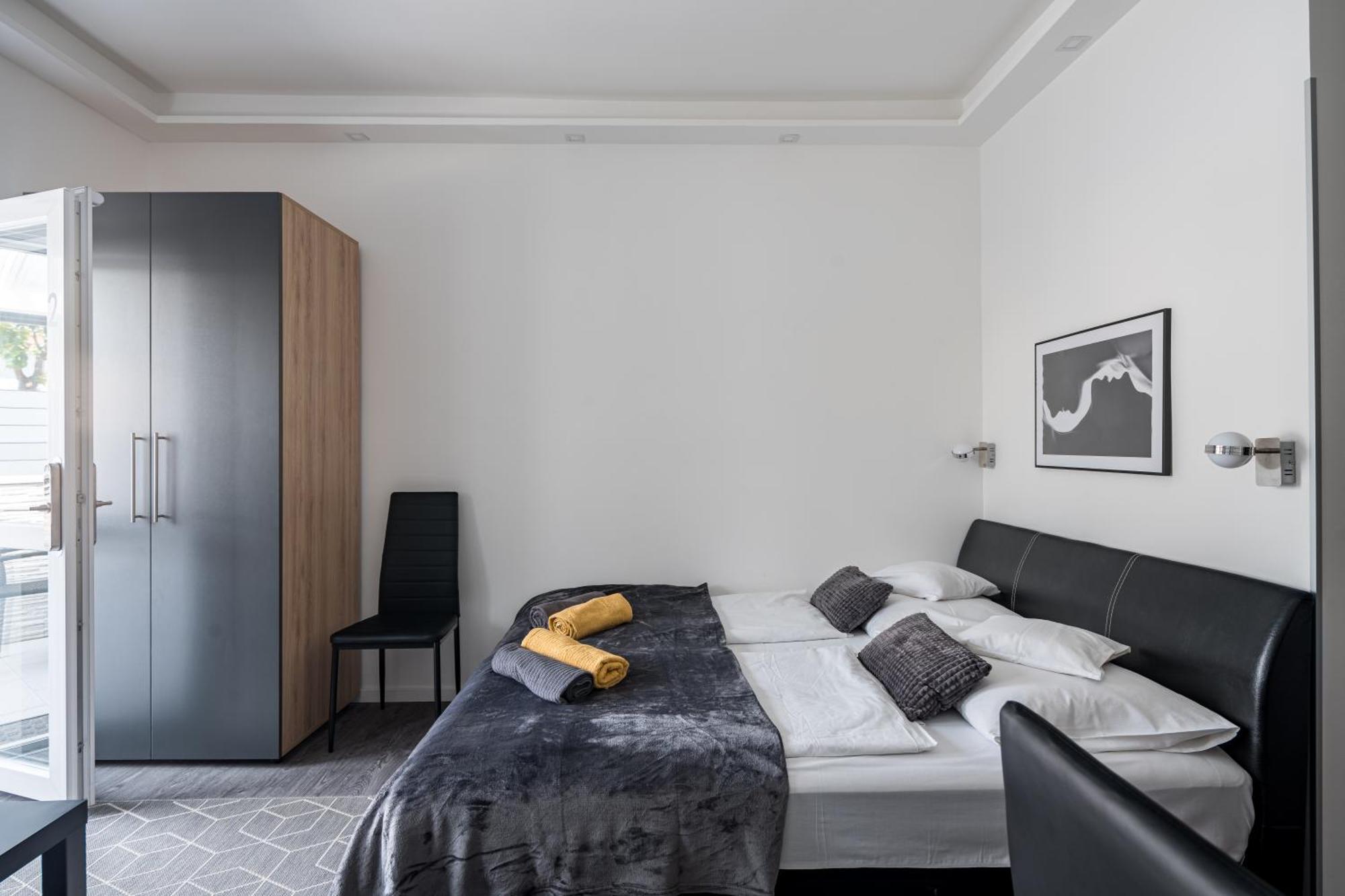 Balatonic Lemon Apartmanhaz Siófok Exterior foto