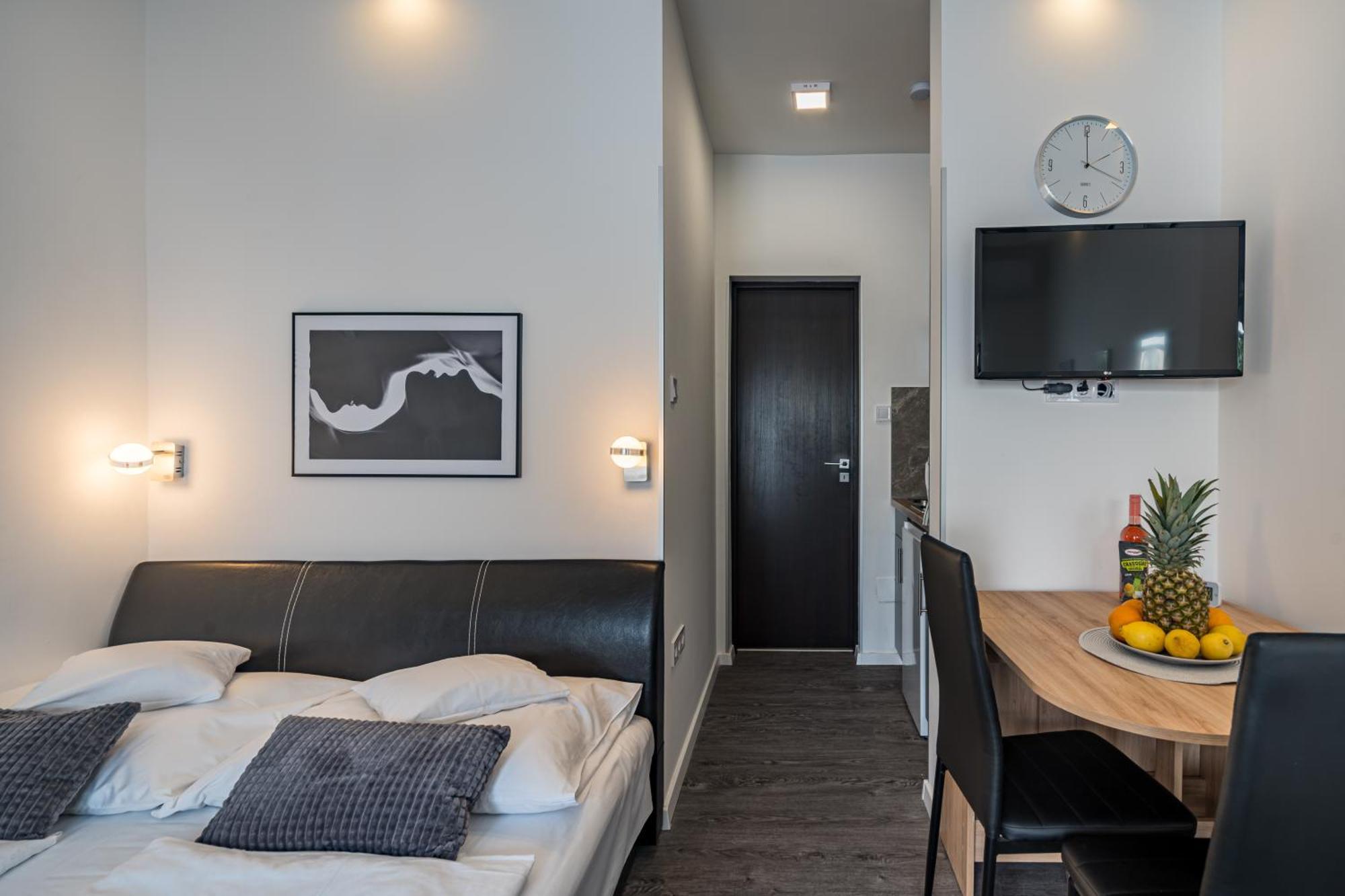 Balatonic Lemon Apartmanhaz Siófok Exterior foto