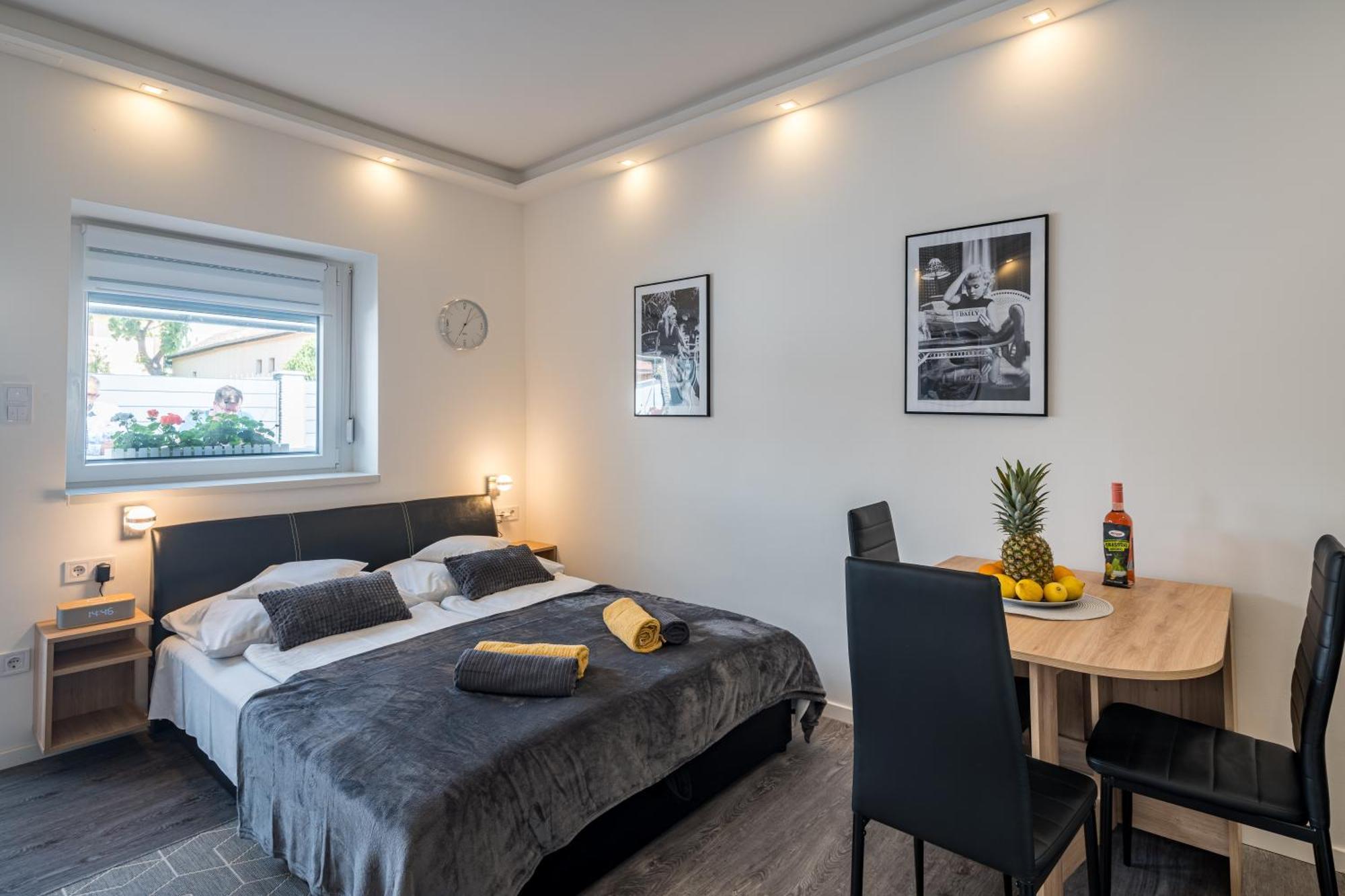 Balatonic Lemon Apartmanhaz Siófok Exterior foto