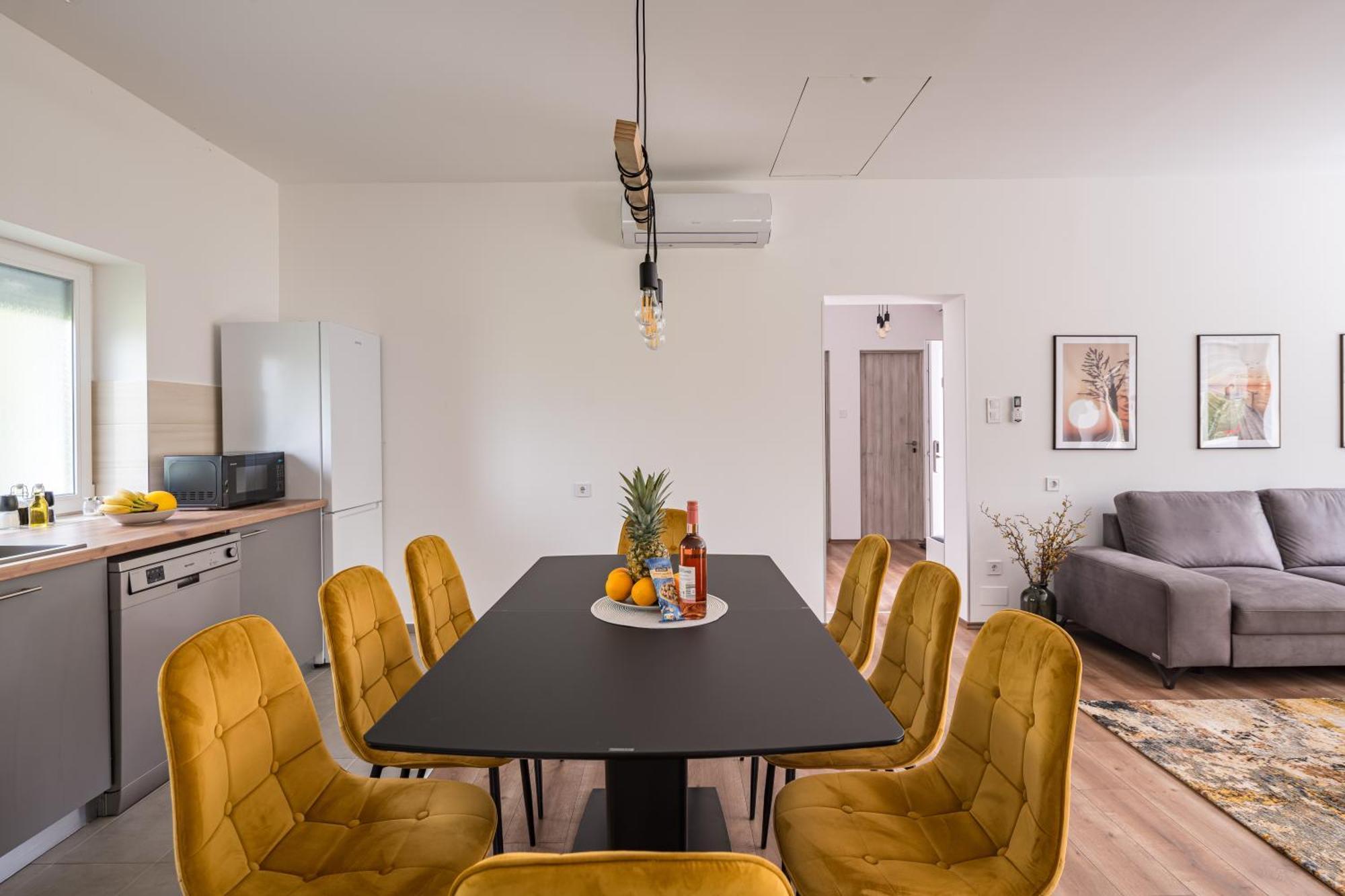 Balatonic Lemon Apartmanhaz Siófok Exterior foto